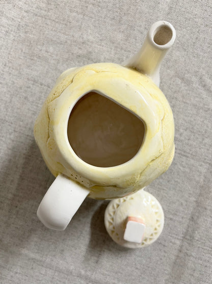 Cottage house teapot
