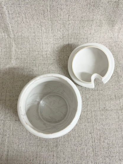 Bordallo Pinheiro orange jar