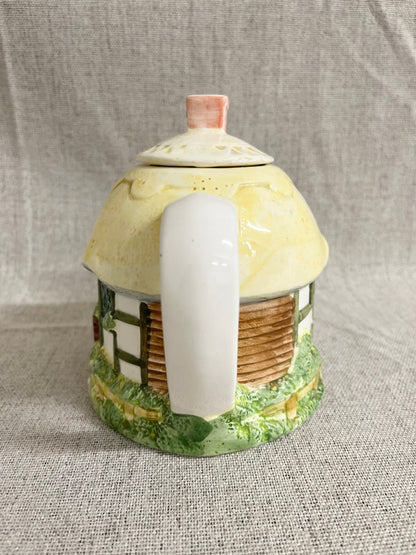 Cottage house teapot