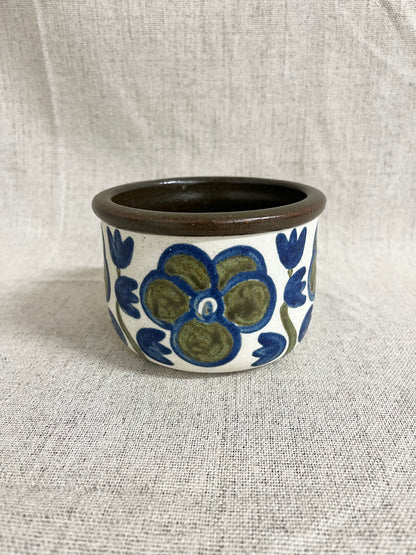 Estonian Ceramic Bowl by Ingrid Nõges